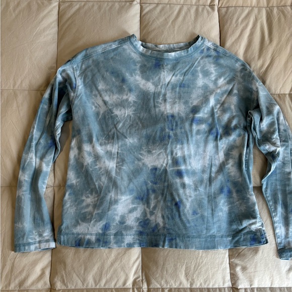 Old Navy Tops - Old Navy Long Sleeve Tie Dye Shirt